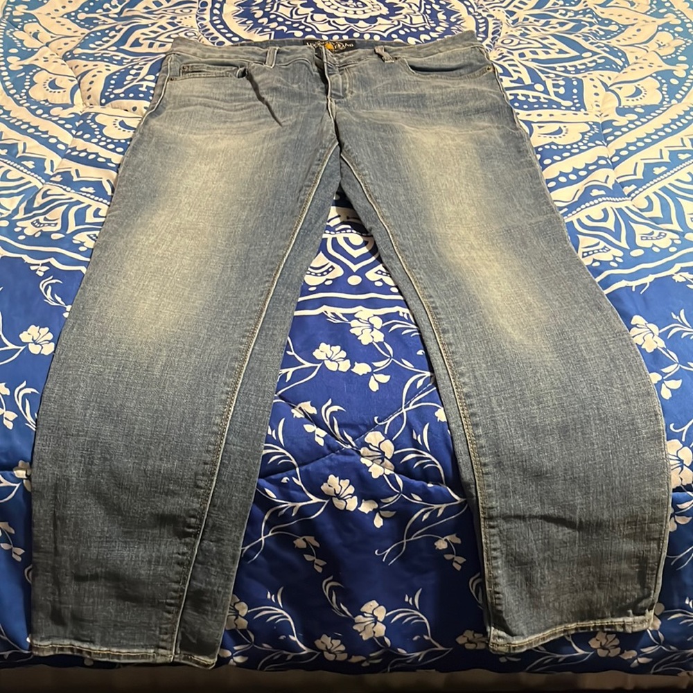 Lucky Brand Women’s Capri Jeans